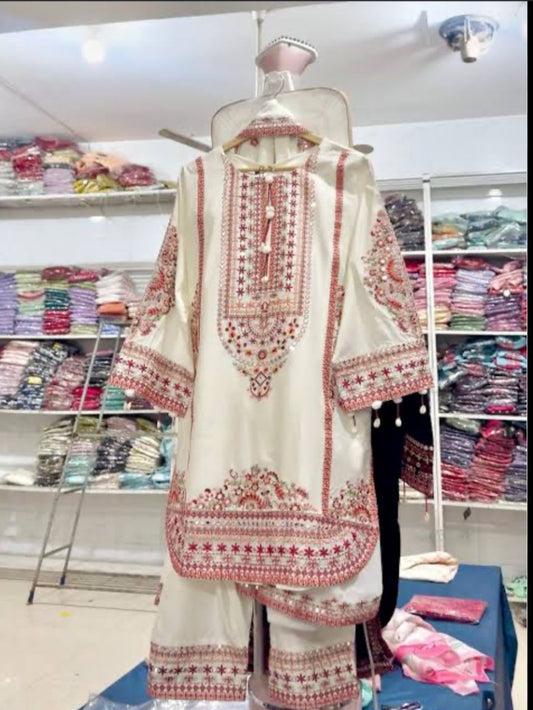 Embroidered 3 Piece - Traditional Lawn Dress RS.2250