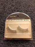 Anan Girl beauty eyelash