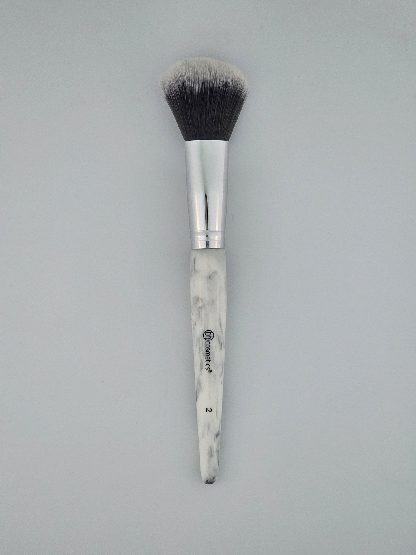 BH Marble Powder/Blush Brush - Effortless Application with Elegant Design