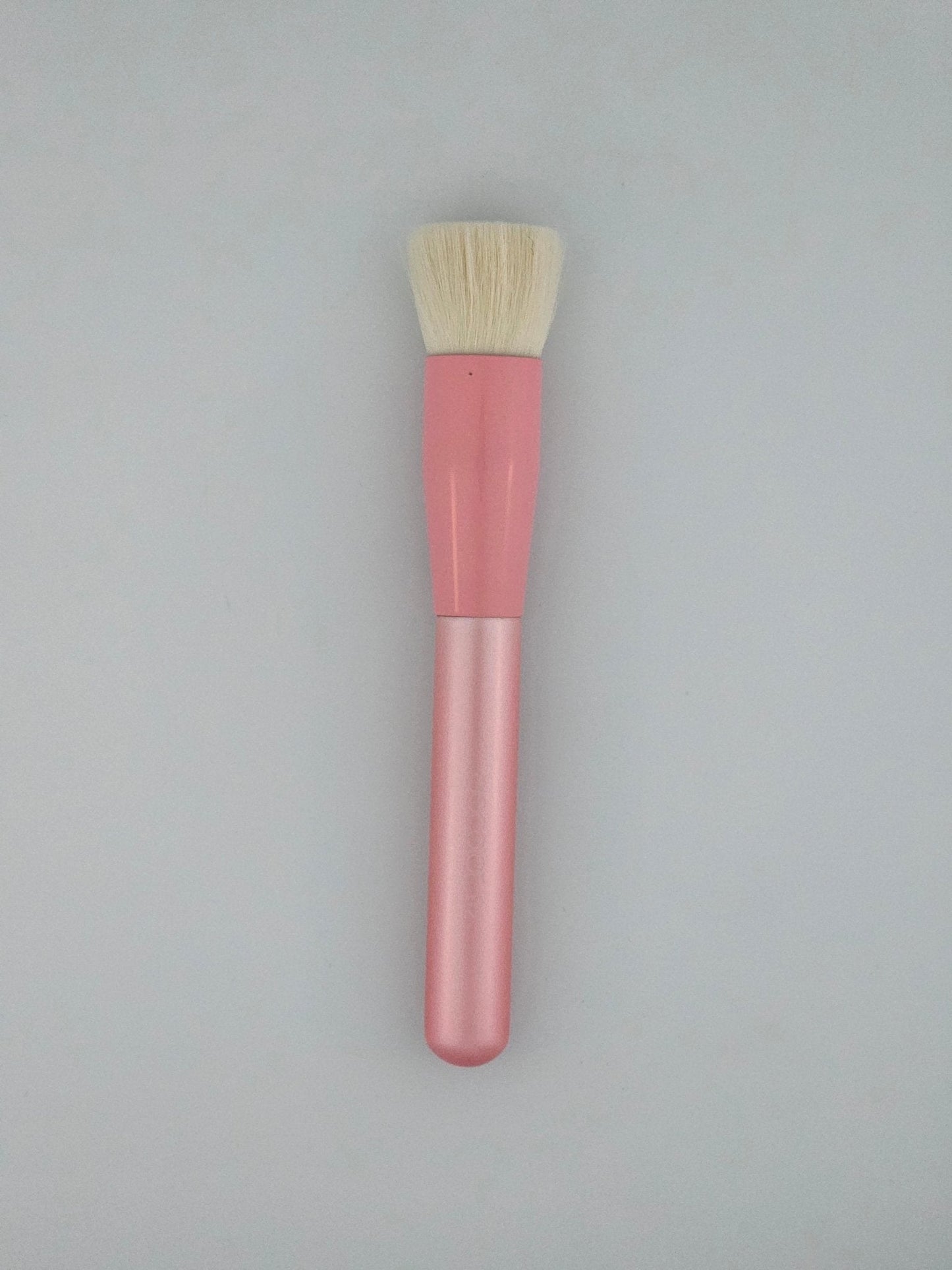 Docolor Pink Professional Flat Foundation Brush - Precision & Flawless Application