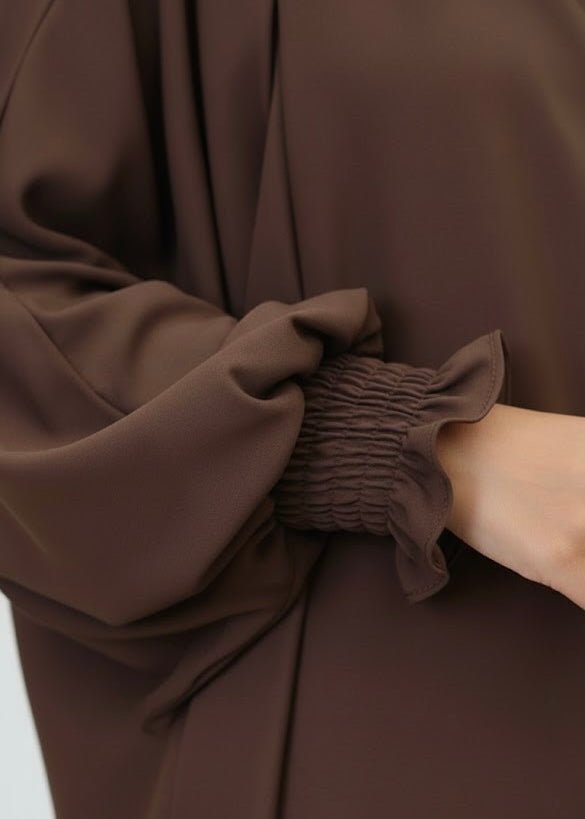 French Piping Jilbab - Brown