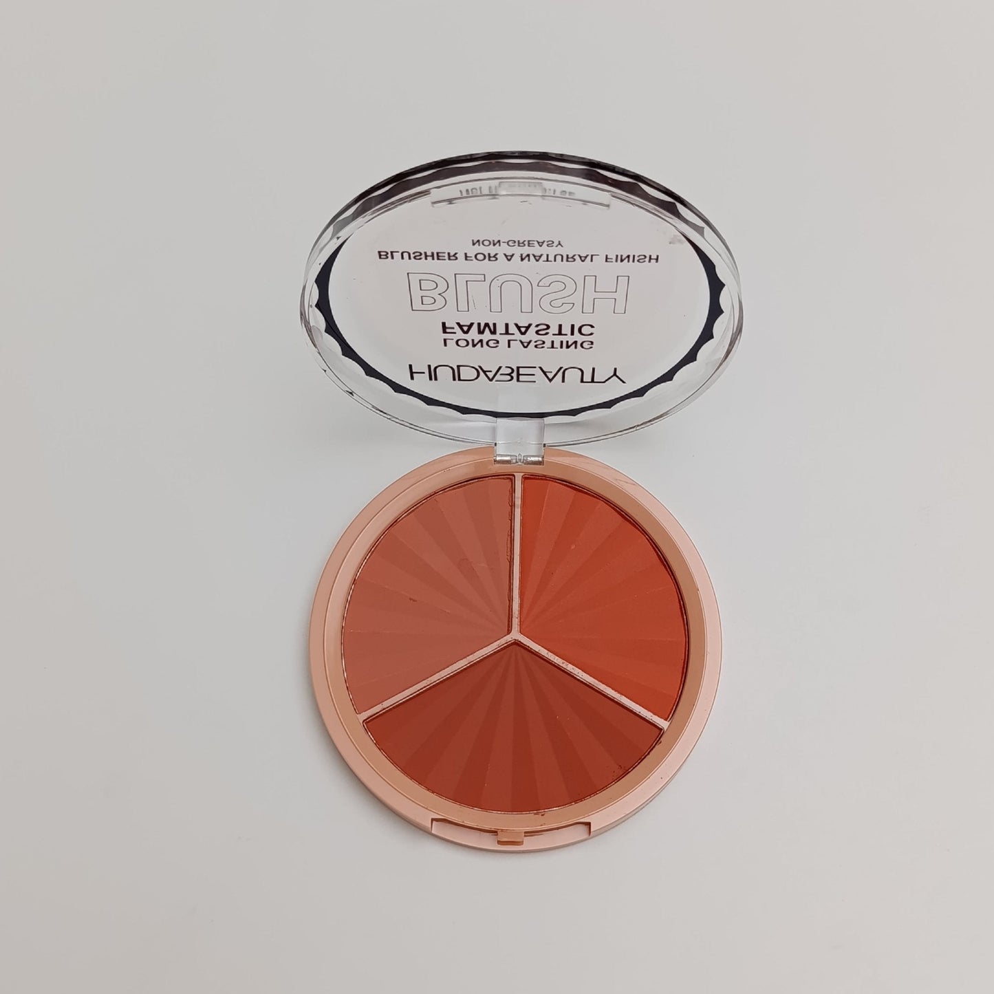 Huda Beauty Long Lasting Famtastic Blush – 3-in-1 Natural Finish
