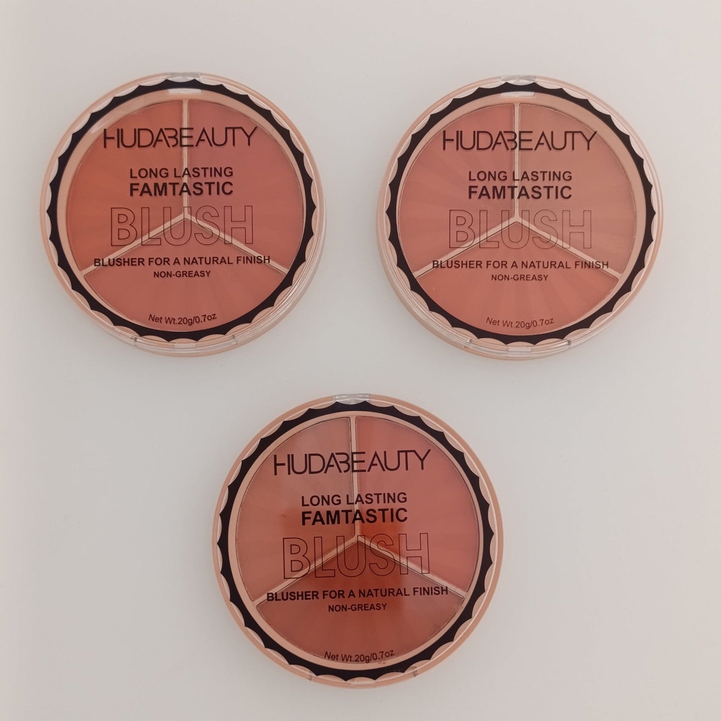 Huda Beauty Long Lasting Famtastic Blush – 3-in-1 Natural Finish