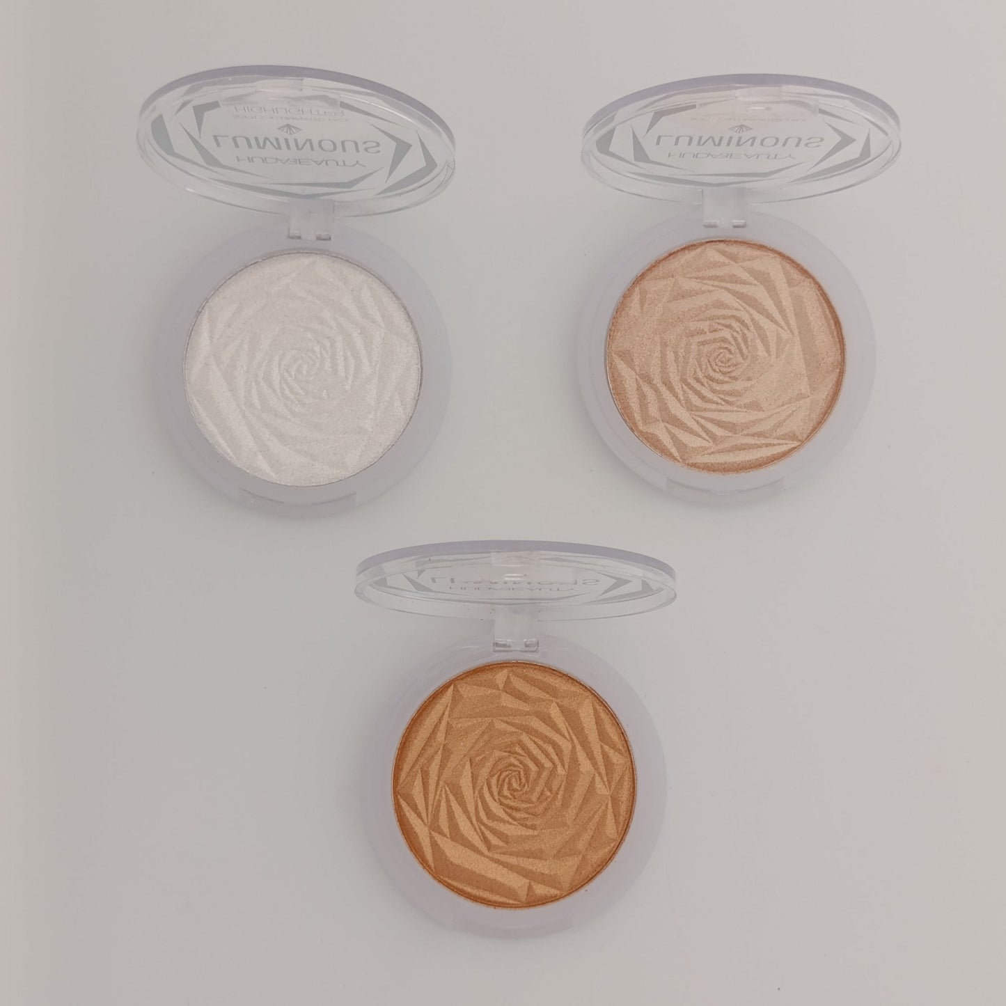 Huda Beauty Luminous Highlighter – Softly Illuminated Glow