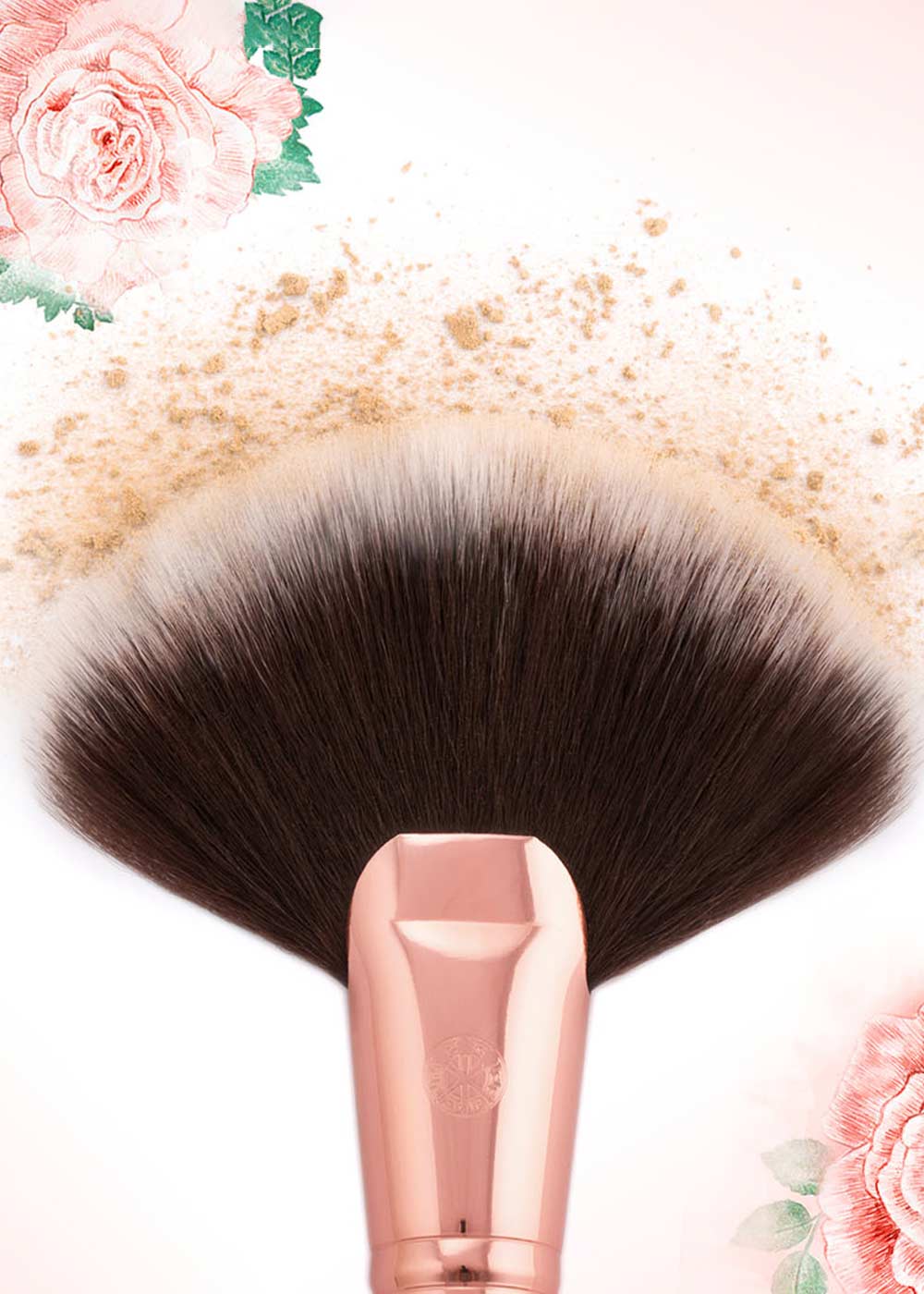 Luvia E210 Prime Fan Makeup Brush – Professional Highlighting & Finishing Brush
