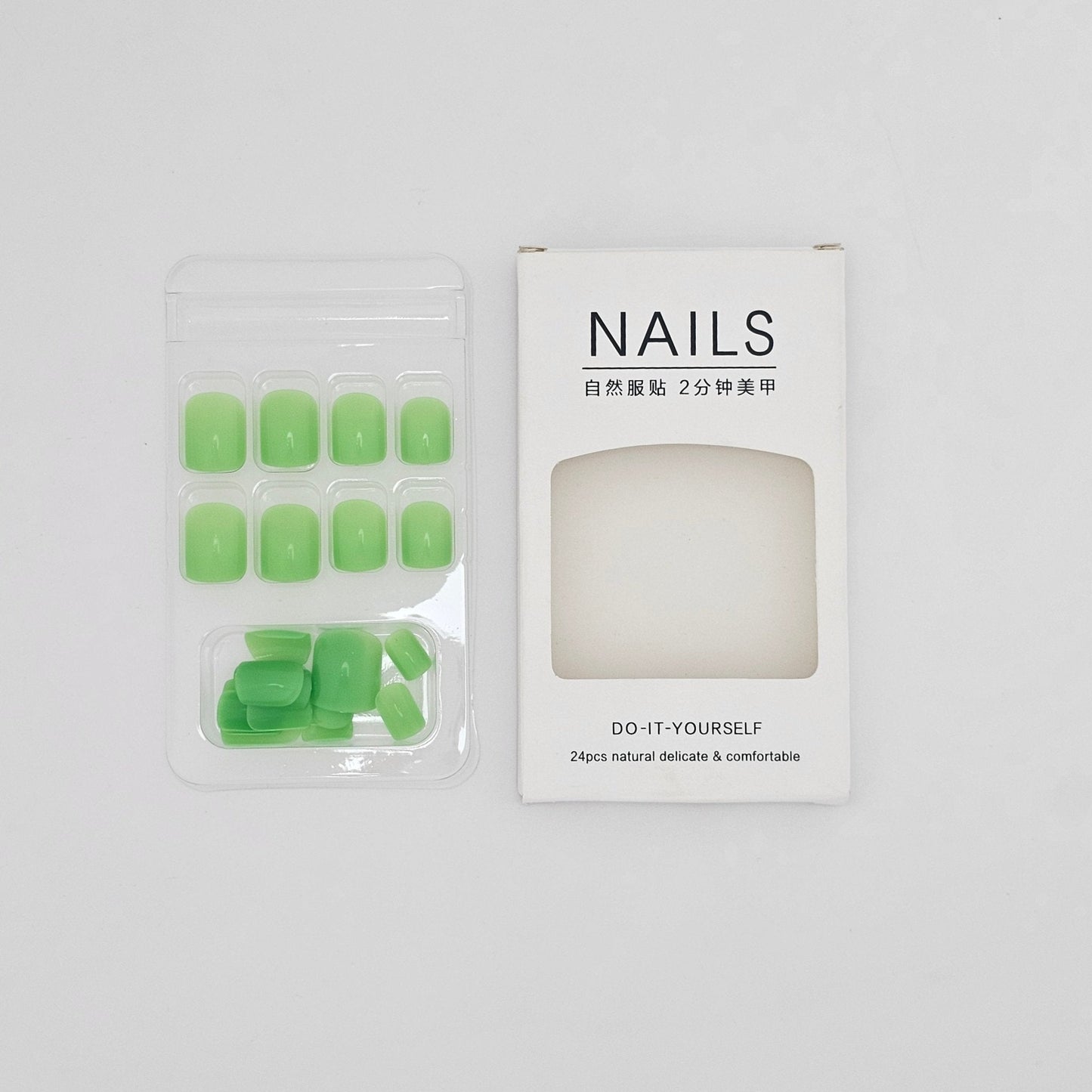 NAILS Do-It-Yourself 24 Pcs Natural, Delicate & Comfortable Nail Set