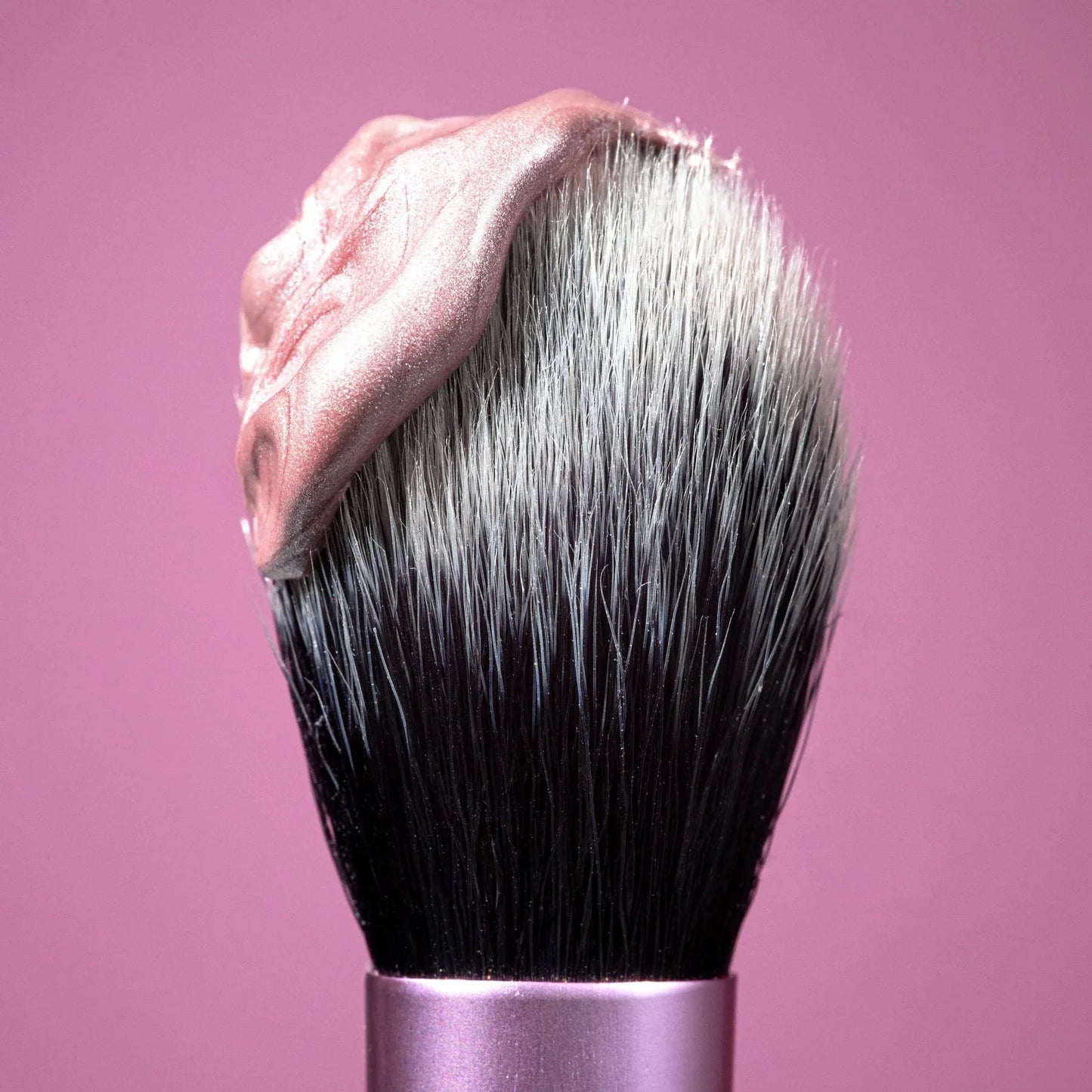 Real Techniques RT 402 Setting Brush – Precision Powder &  Highlight Brush
