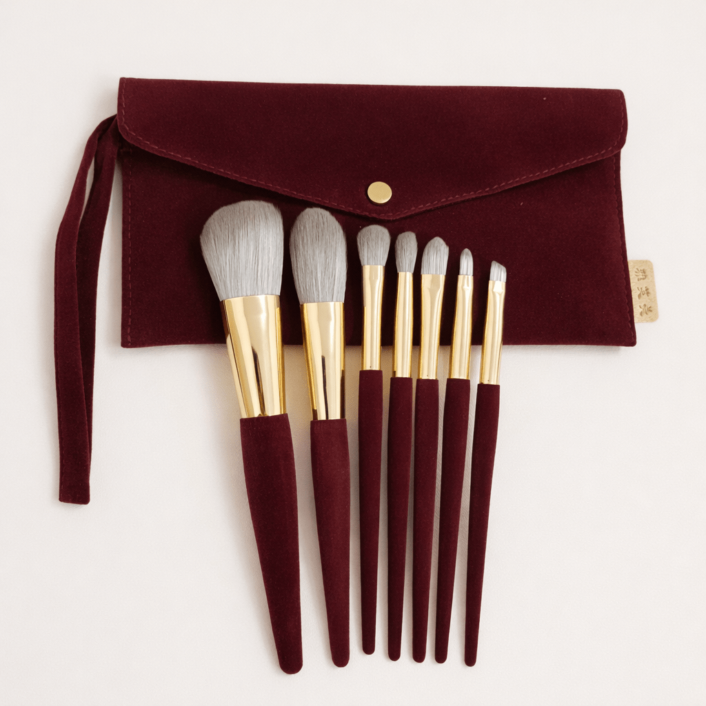 Velvet Luxe 7-Piece Makeup Brush Set with Pouch – Premium Face & Eye Kit