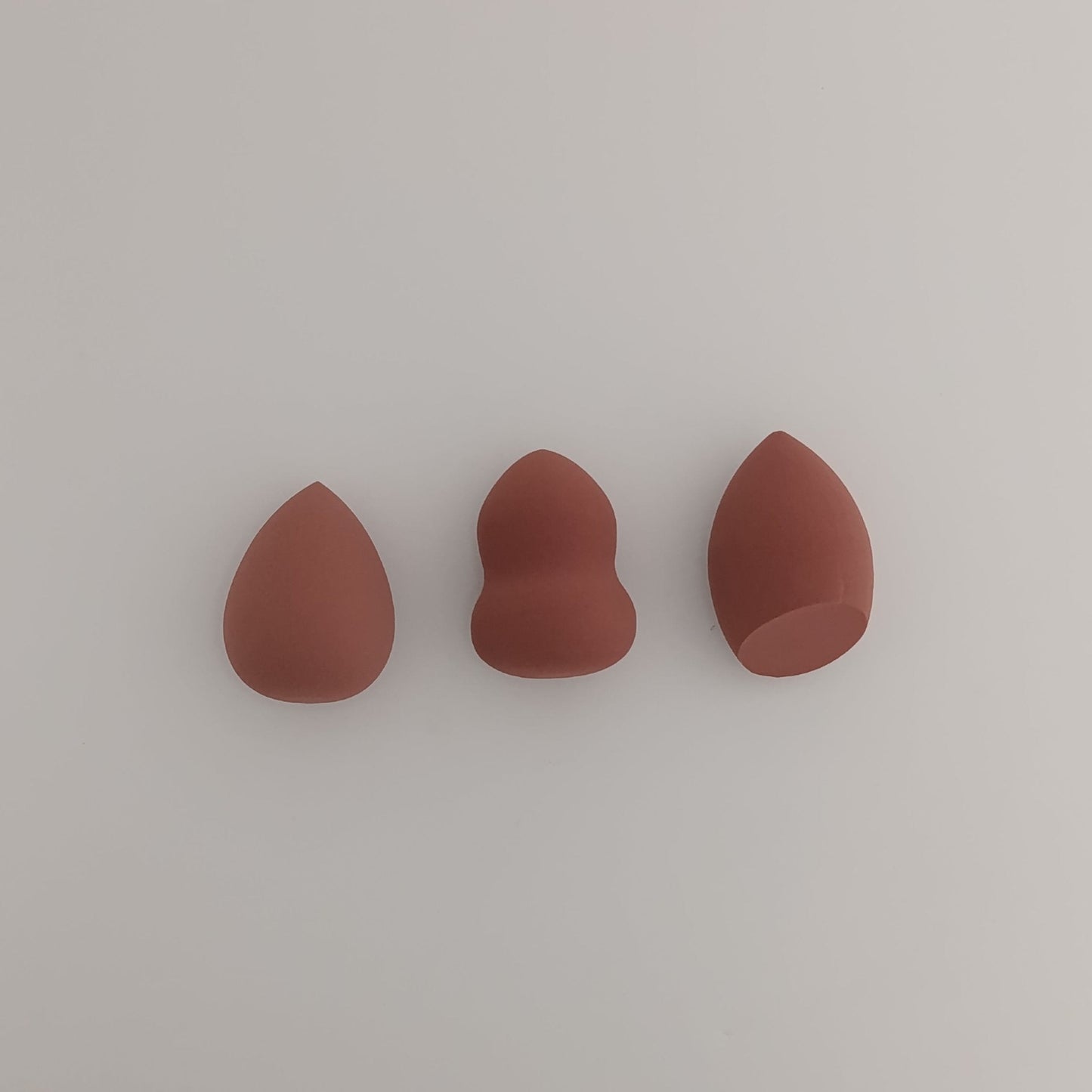 ZOREYA 3-Piece Makeup Sponge Set – Premium Beauty Blenders for Flawless Finish | Lotshop.pk